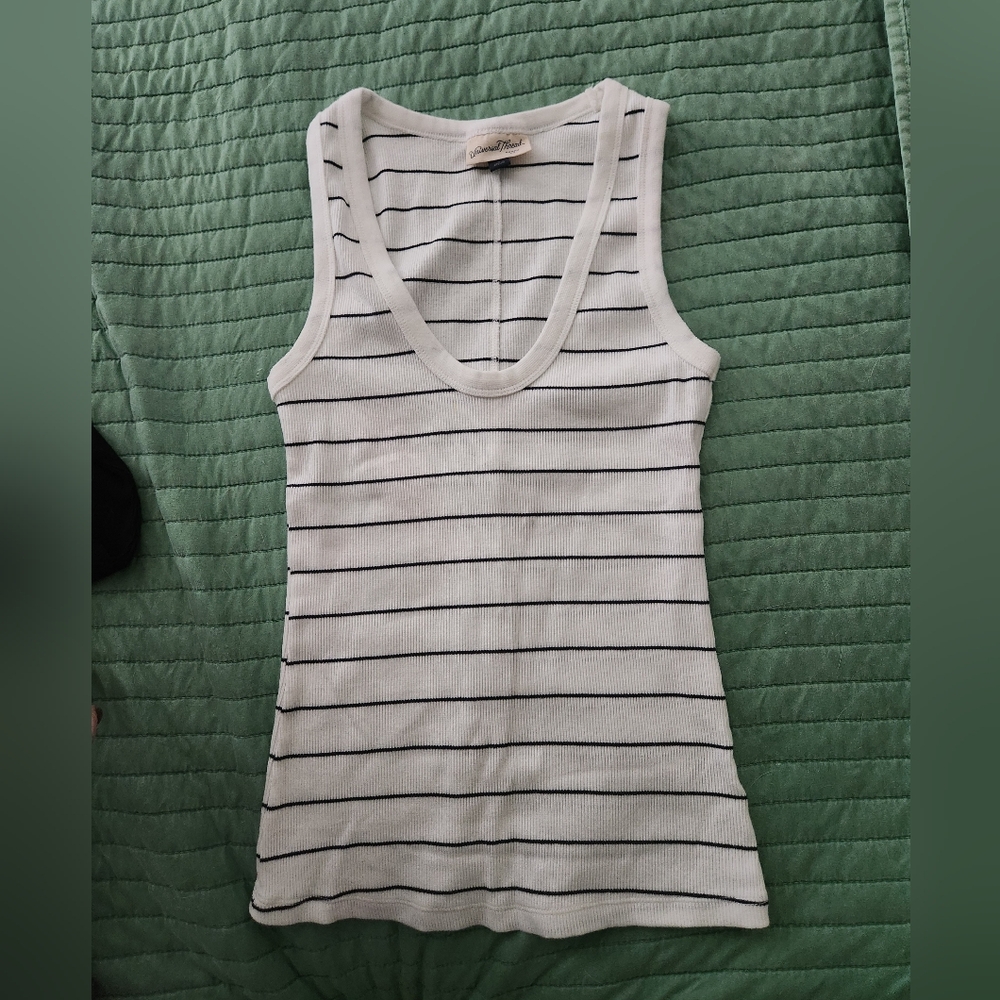 Women's Ribbed Tank Tops, V-Neck Tank Top, Bundle Of Size small Tank Tops - Picture 7 of 9